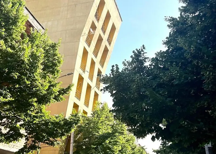 Elda Yellow Palace, In Center